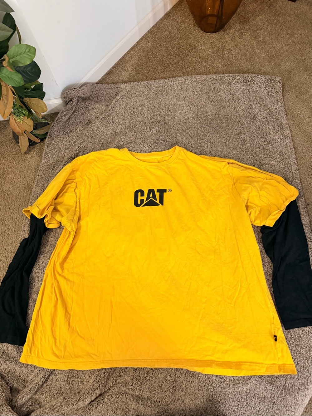 Yellow Long-Sleeve Layered Work T-Shirt